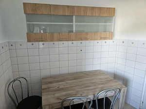 Proprietar, închiriez ap. 2 camere, etaj 1 4, dec., conf. 1, zona Baba Dochia, centrala gaz, 60 mp - imagine 6
