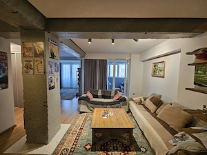 Apartament generos, 3 camere, etajul 8 din 10, semidecomandat, terasă mare, aproape de Iulius Mall - imagine 2