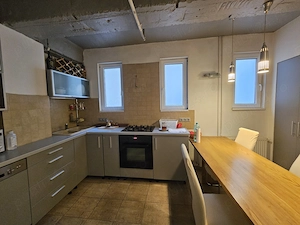 Apartament generos, 3 camere, etajul 8 din 10, semidecomandat, terasă mare, aproape de Iulius Mall - imagine 11