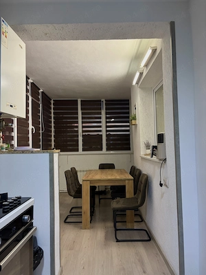 Apartament 4 camere Scornicesti  - imagine 4
