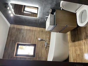Apartament 4 camere Scornicesti  - imagine 8
