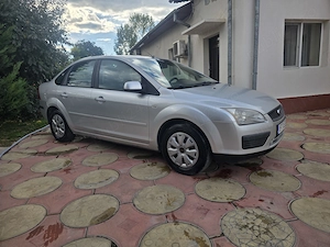 Ford focus 2007.berlina 16 benz.156000km.Perfecta stare+Taxe la zi .Certificat fiscal. - imagine 2