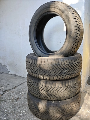 Anvelope iarna 205/55 R16 Yokohama