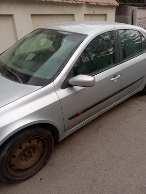 Dezmembrez Renault Laguna 2 , 2004 , motor1.8 benzină și gpl - imagine 4