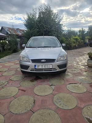 Ford focus 2007.berlina 16 benz.156000km.Perfecta stare+Taxe la zi .Certificat fiscal.