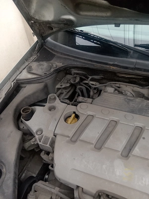 Dezmembrez Renault Laguna 2 , 2004 , motor1.8 benzină și gpl - imagine 10