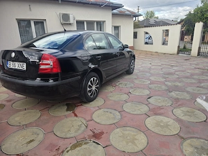 Skoda octavia 2-2008- 16 Mpi.prim proprietar.Provenienta Porsche RO. 156000KM.Pret 2700 Euro - imagine 10