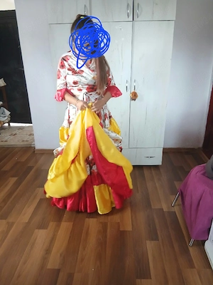 costum gipssy