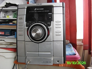 combina Sony RG 170 