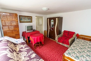 Parter vila 50mp cu intrare si curte separate, proprietar - imagine 5