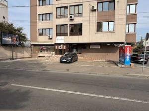Spatiu Comercial de închiriat 
