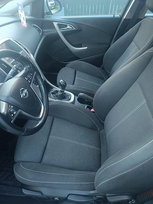 Vând mașină Opel astra j - imagine 5
