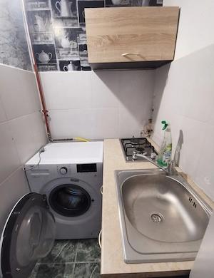 Inchiriez garsoniera renovată la Victoria - imagine 3