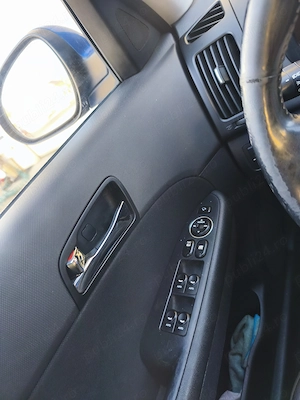 Hyundai i30 - imagine 4