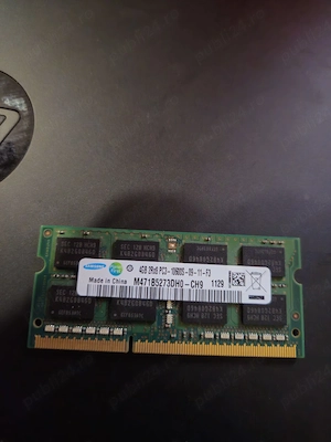 Memorie Ram DDR3 Samsung 4 GB este ca nou  
