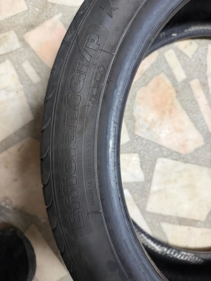 Titlu anunț: O singură anvelopă Goodyear 225/45 R18 RunFlat – Stare bună - imagine 3