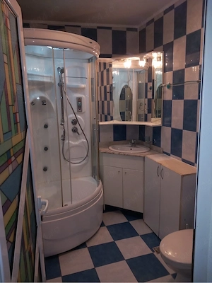 închiriez apartament 2 camere - imagine 4