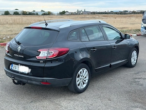 Vând sau Schimb* Renault Megane 3 Facelift   Limited Edition - imagine 3