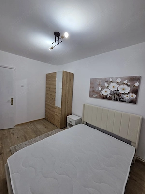  Apartament cu două camere de vânzare sau închiriere| Decomandat | str Ion Creangă |Liceul Pedagogic - imagine 2