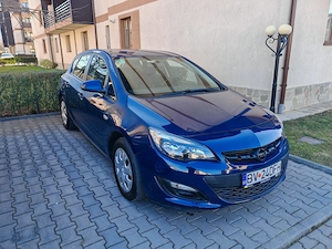 Vand Opel Astra J 2013 Benzina 1.4 Aspirat 155.650 km - imagine 2