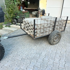 Remorcuta atv