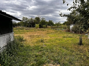Casa cu teren în sat Moldoveni, jur. Ialomiţa. - imagine 2