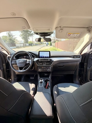 Ford Kuga 1.5 EcoBlue Automat Cool&Connect - imagine 9