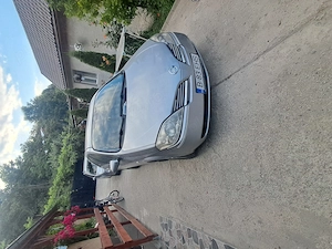 Vând nissan primera 2006