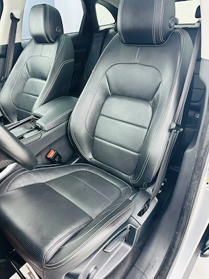 Jaguar F-Pace - imagine 14