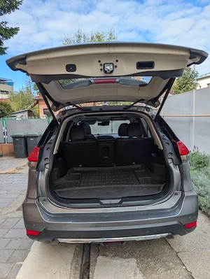 Nissan X-Trail SUV - 4x4 - imagine 3