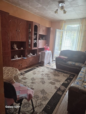 Apartament cu 3 camere complet decomandat situat in Uricani (HD)o zana linistita cu poțial turistic  - imagine 5