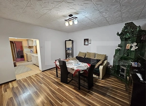 Casă cu 10 camere și teren de 2.046 mp, în zona Pieței din Sebeș - imagine 2