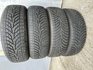 4 anvelope iarna 225/60R18 yokohama dot 2222 6 mm