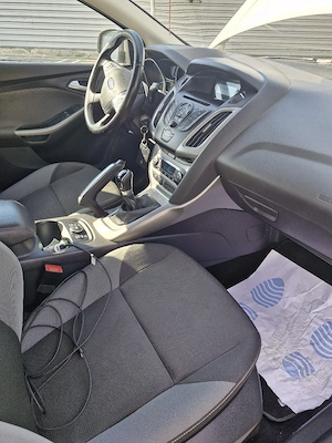 Ford Focus 1.6 MPI euro 5 - imagine 6
