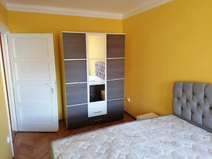 Vand apartament 2 camere ,in loc Hunedoara ,B-dul 1848.bl 1  - imagine 4