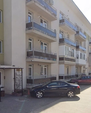 Dau in chirie parcare exterioara lângă Roka Florești 