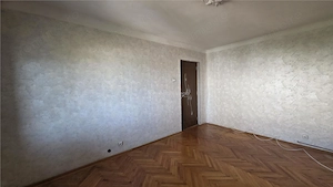 Apartament 4 decomandat, CT, separatie apa, AC, etaj 4 - Spitalul Judetean - imagine 3