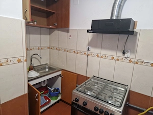 Închiriez apartament - imagine 2