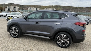 Hyundai Tucson 2019 1.6 CRDi 4x4 Automat Luxury Line Premium Edition   Full Option - imagine 17
