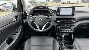 Hyundai Tucson 2019 1.6 CRDi 4x4 Automat Luxury Line Premium Edition   Full Option - imagine 7