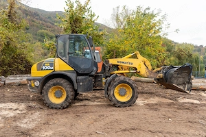 Încărcător frontal - Komatsu wa100m perfect funcțional - imagine 2