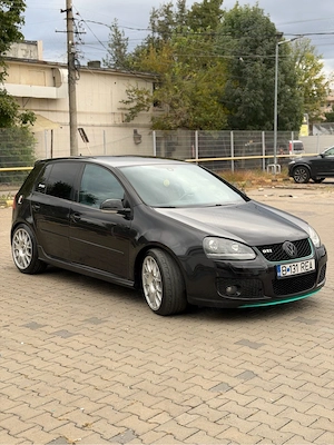 Golf 5 GTI - 350 CP - Stage 3 - 2.0 benzina - Jante BBS - Faruri Bi-Xenon cu LED - Pilot - Navi.etc - imagine 9