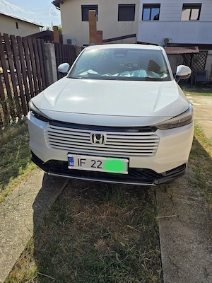 Honda HR V 2025 decembrie, proprietar direct, 2500km reali