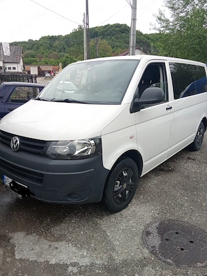 Vând vw transporter 8+1 - imagine 3