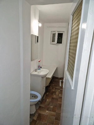 BLASCOVICI - 2 CAMERE - ETAJ 1 - SEMIDECOMANDAT - imagine 6