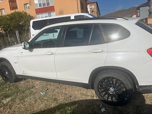 Bmw iX1 2011 - imagine 4