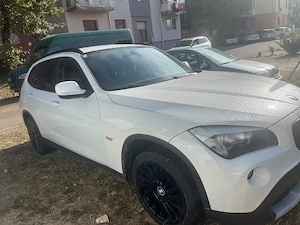 Bmw iX1 2011