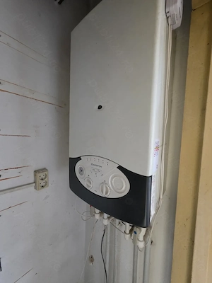 Apartament 4 camere ,Hipodrom, etaj 2 sup 81 mp