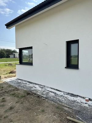 Zidărie-Tencuieli manuale decorative-Hidro izolații-Izolații cu polistiren-Montaj plăci ceramice-par