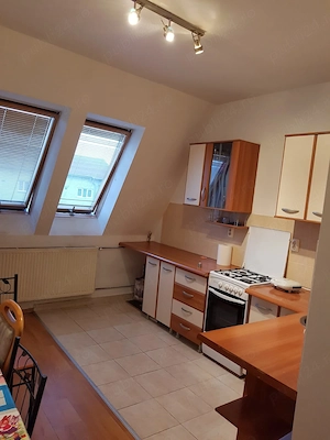 Vand apartament o camera - imagine 4